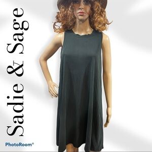 Sadie & Sage Black sleeveless tshirt dress